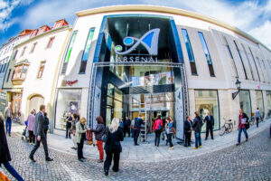 Arsenal Einkaufszentrum in besseren Tagen