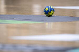 Den Handballerinnen drücke ich die Daumen für den Saisonauftakt.